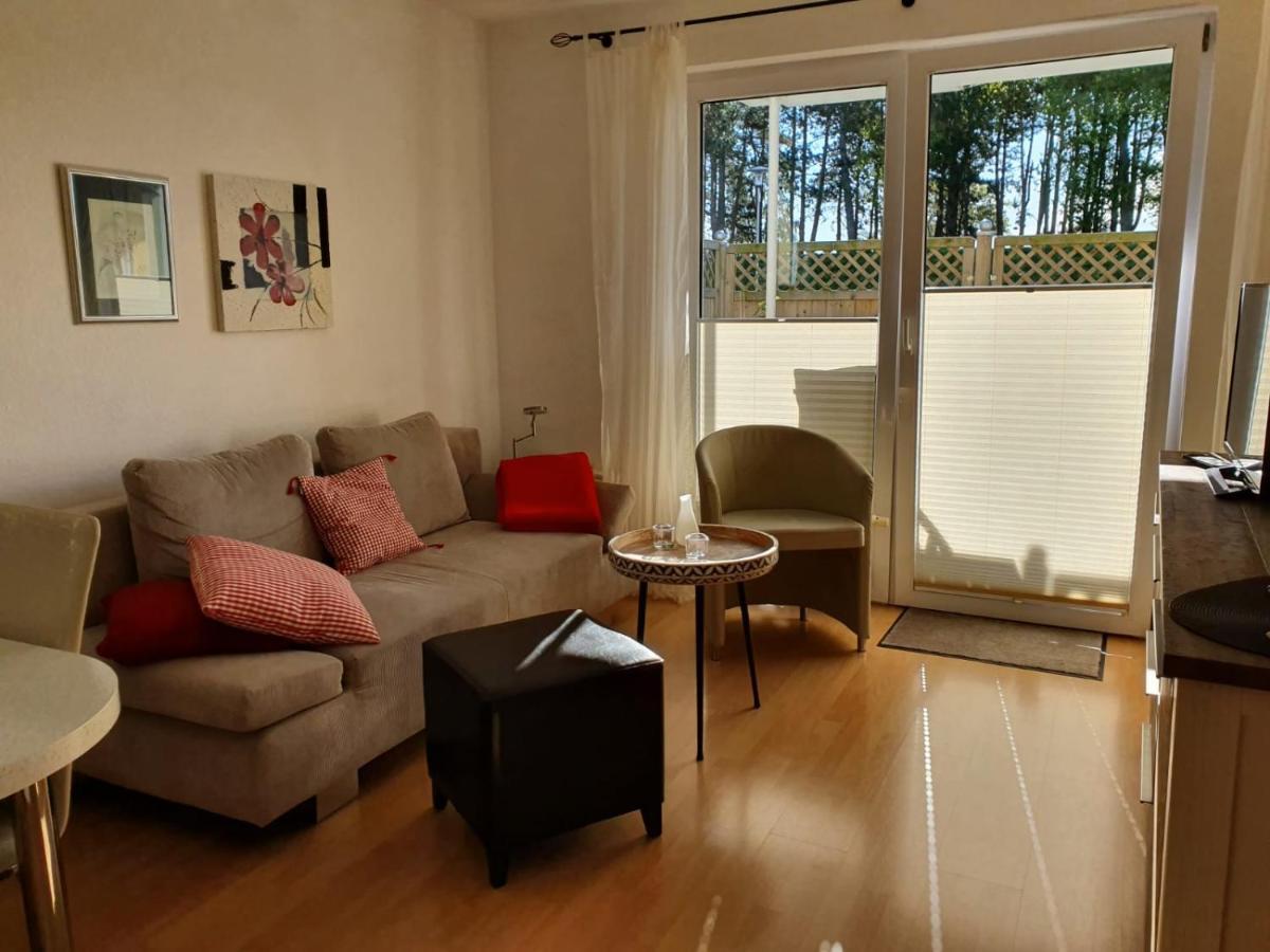 Haus Am Groemitzer Deich Apartment Exterior photo